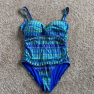 La Blanca one-piece swim suit